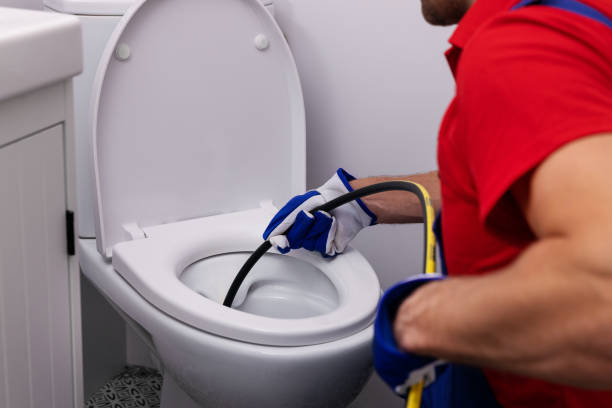 Best Clogged Drain Plumber  in Redmond, WA